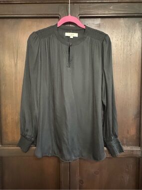 LOFT Black Silky Long-Sleeve Smocked Yoke Blouse with Keyhole Neck size Large